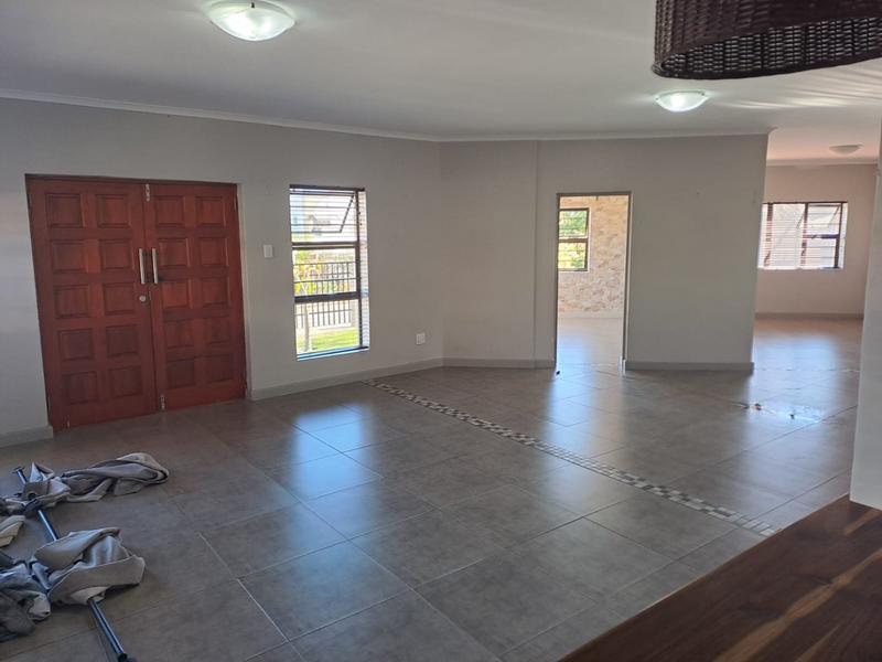 To Let 3 Bedroom Property for Rent in Rooi Rivier Rif Western Cape